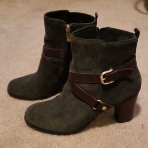 Jones New York ankle booties